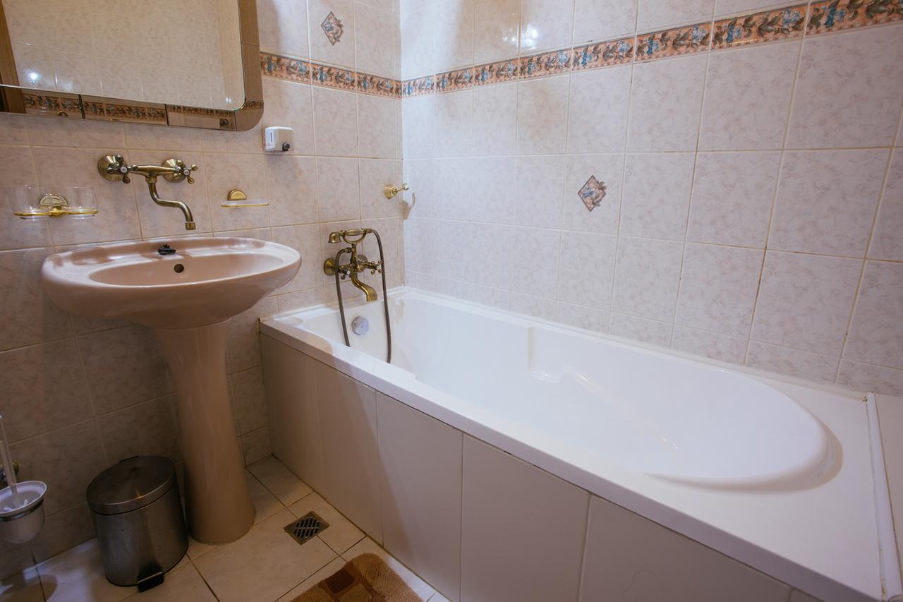 Hotel Central Sala Екстер'єр фото