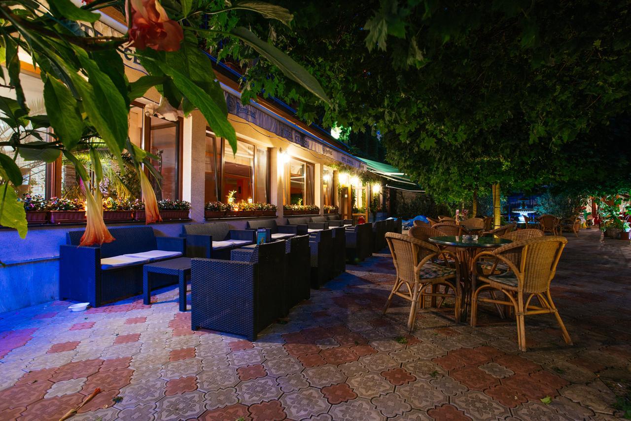 Hotel Central Sala Екстер'єр фото